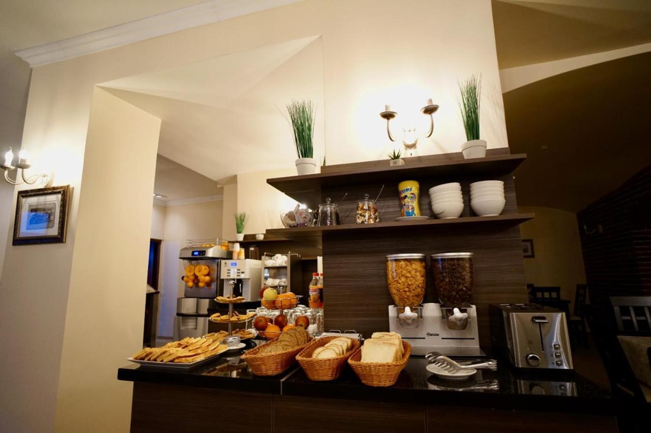 Astoria Hotel & Spa 胡内多阿拉 外观 照片