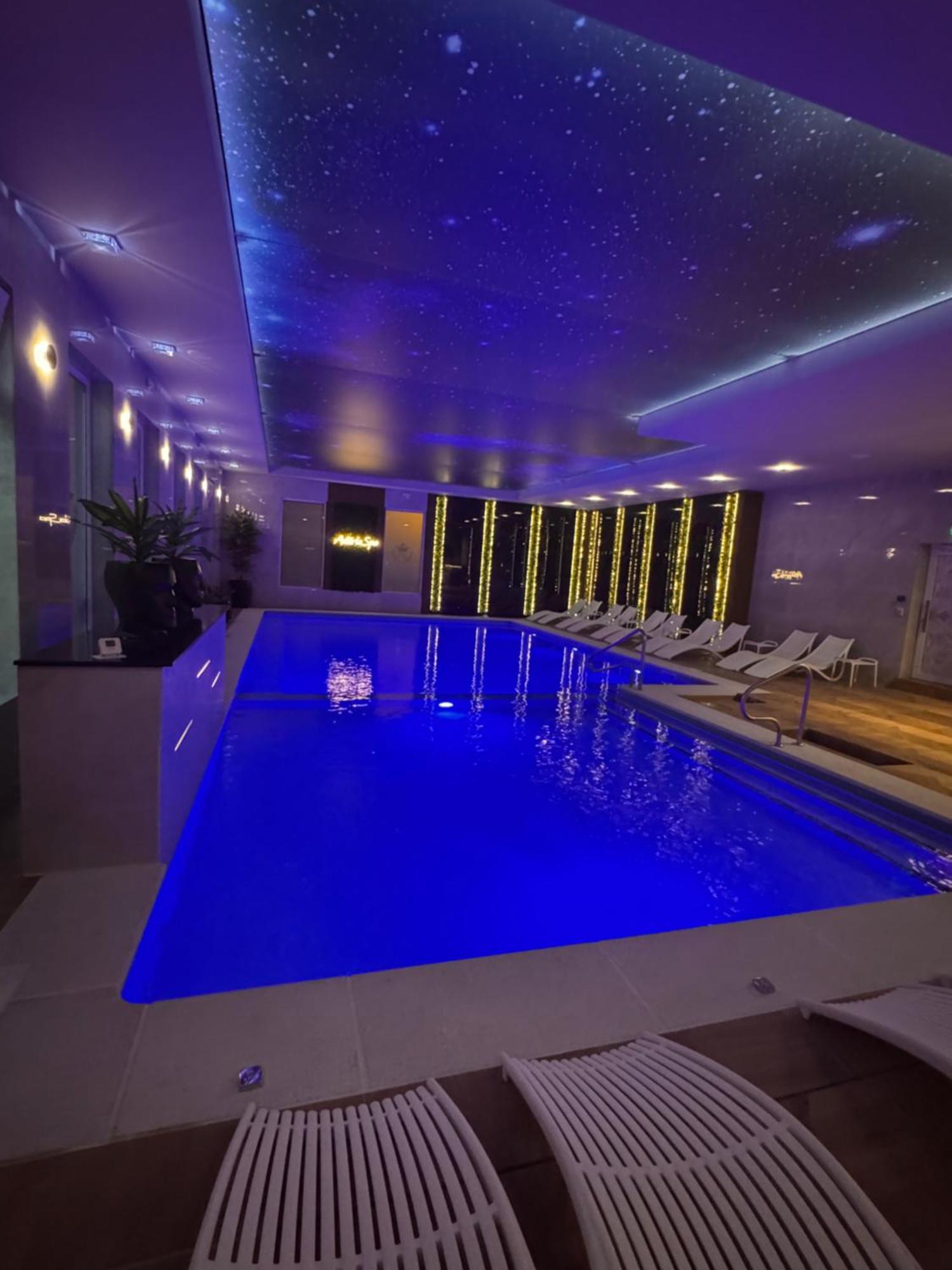 Astoria Hotel & Spa 胡内多阿拉 外观 照片