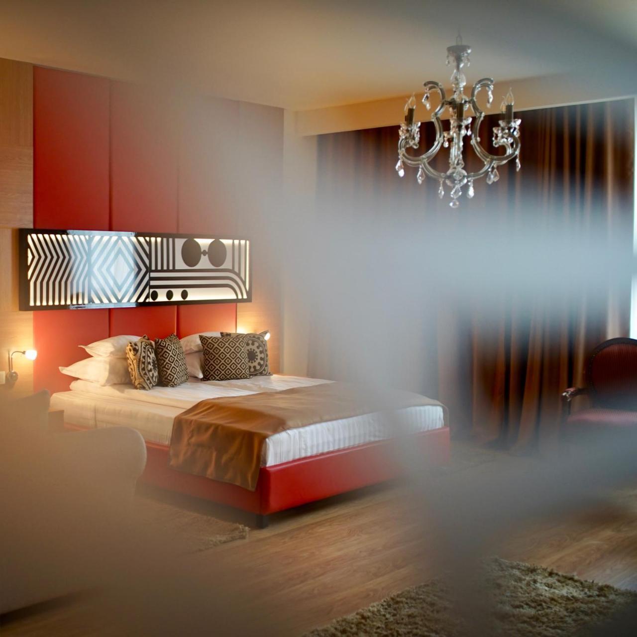 Astoria Hotel & Spa 胡内多阿拉 外观 照片